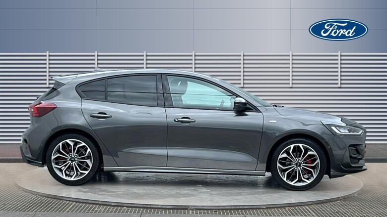 Ford Focus 1.0 EcoBoost Hybrid mHEV 155 ST-Line X 5dr Petrol Hatchback